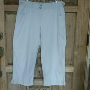 Pants Capris white